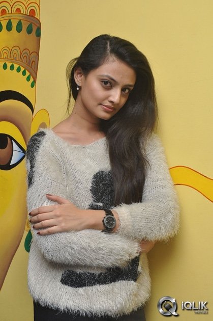 Nikitha-Narayan-at-Maaya-Movie-Premier-Show